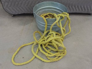 GALVINIZED BUCKET WITH THICK ROPE