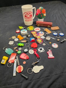 COLLECTABLE ODDS AND END PINSPIECESPARTSSTICKERSKEYCHAINSAND MORE