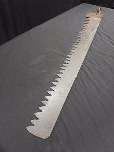 ANTIQUE PRIMITIVE SAW