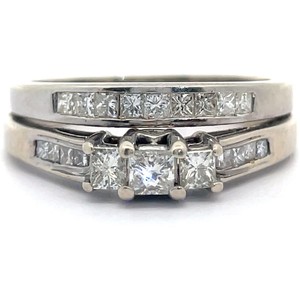 0.90 Carat Natural Diamond Princess Cut 2-Piece Bridal Set in 14k White Gold VIDEO
