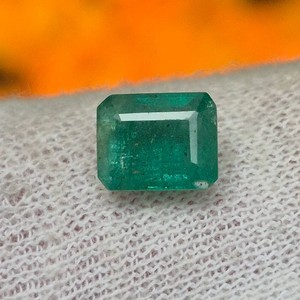 1.64 Carat Natural Emerald