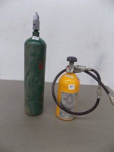 2 Tanks   Oxygen Tank  Compressed Air Only Tank