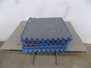 230  24  24 Foam Interlock Floor Panels