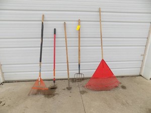 Garden Lot of 3  Pitch Fork, Hoe & 2 Rakes