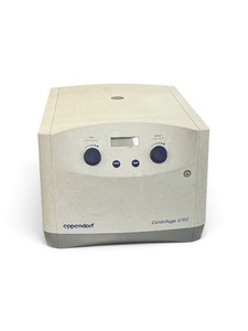 Eppendorf Centrifuge 5702 benchtop laboratory centrifuge