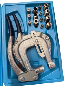 Roper Whitney No. 5 Jr. Sheet Metal Hand Punch Kit w Punches, Dies, Case & Instructions