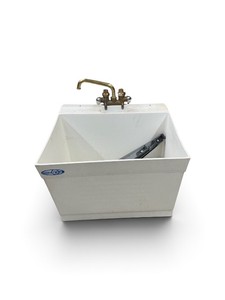 Mustee Utilatub LaundryUtility tub