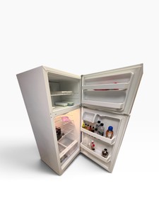 GE 28 Top-Freezer Refrigerator  White  64 H