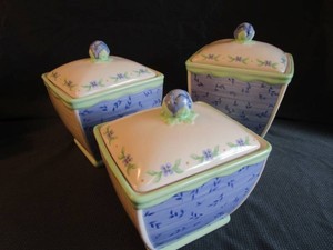 Pfaltzgraff Canister Set