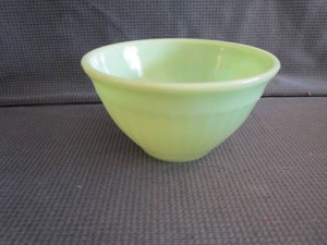 Vaseline Jadeite Bowl