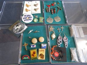 Jewelry, Crosses, Buttons