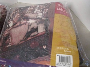 Throw Pillow Set