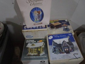 Christmas Houses, Angel