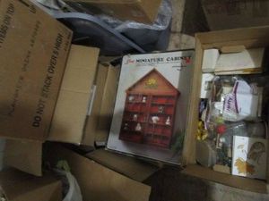 Miniatures - 7 boxes, Shelf