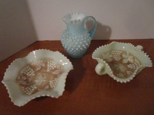Custard Glass, Fenton Hobnail