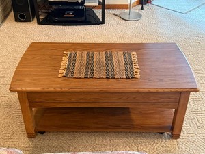 Oak Lift-Top Coffee Table