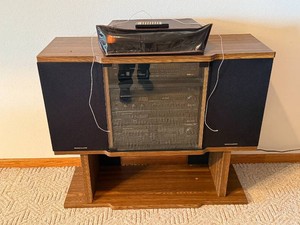 Marantz Stereo Cabinet with Turntable & Pioneer CD