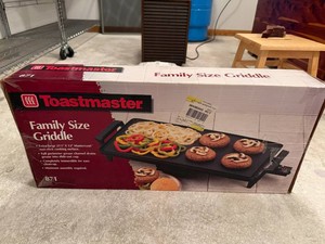 Toastmaster Family Size Griddle in Box