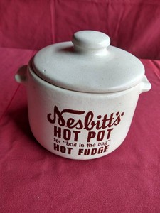 Vintage West Bend Nesbitts Crock