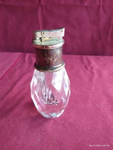 Neat Vintage Table Lighter - Works