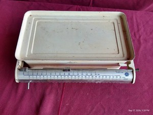 Vintage Anita Scale