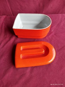 Vintage Art Deco Hall Westinghouse Refrigerator Dish