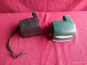 (2) Vintage Polaroid Cameras