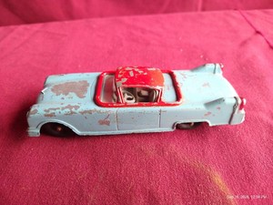 Vintage Die-Cast 1950s Manoil Cadillac