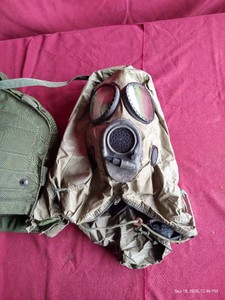 Vintage US Military M17 Cold War Gas Mask