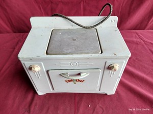 Vintage Little Chef Range - Works