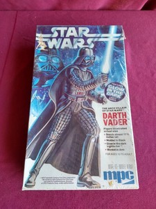 Vintage 1979 UNOPENED MPC Darth Vader Model