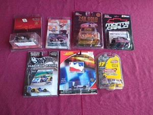 (7) Die-Cast Racing Cars - Hot Wheels, Johnny Lightning, Etc