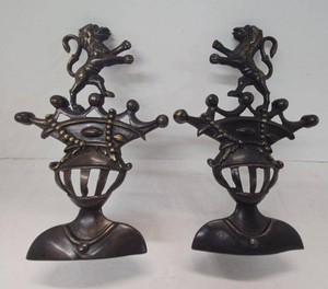 Pair of Vintage Heraldic Lion Crown Metal Bookends Dark Patina