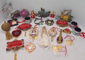 Vintage Christmas Ornament Lot Beaded Signs Angels Teacups Mixed Decor