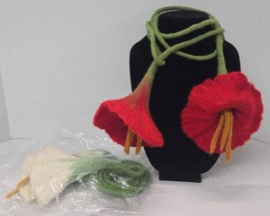 Set of 2 Wool Felt Flower Necklace Scarves Red & White Floral