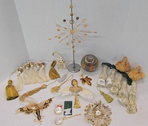 Assorted Christmas Ornament Decor Lot Lenox Rocket Tassels Starburst