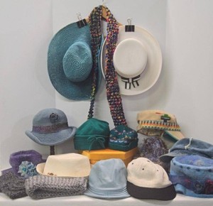 Lot of Vintage Womens Hats Scarves Knit Crochet Felt Mixed Styles