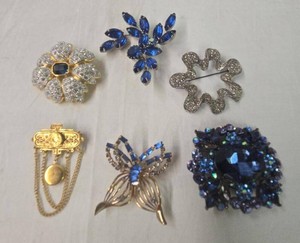 Vintage Costume Jewelry Brooch Lot Blue Rhinestone Floral Gold Tone