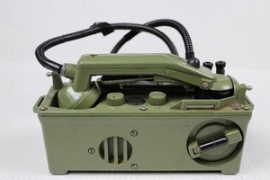 Vintage M-85 Military Field Telephone With MK-80 Handset 9W