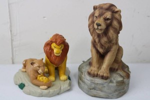 Disney the Lion King & Bernard & Anderson Lion Figurines Mixed Lot (2 Pieces)
