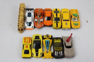 12-Piece Diecast Toy Cars & Lionel Train Mixed Lot