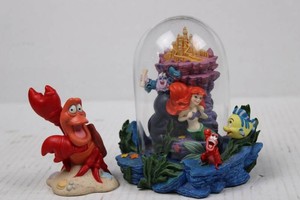 Disney the Little Mermaid Ariel Diorama & Sebastian Figurines (2-Piece)