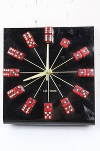 Las Vegas 12-Die Quartz Wall Clock