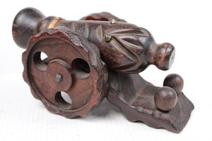 Decorative Carved Wooden Cannon Replica 10L