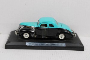124 Hot Rodding Adventures 1940 Ford Coupe Model Car