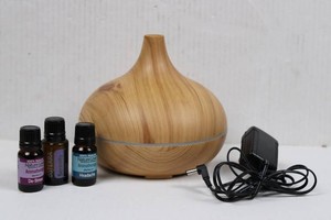 Woodgrain Aromatherapy Diffuser With 3 Essential Oils (not tested)
