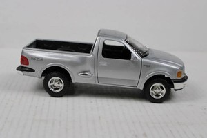 Ford F-150 Pickup Truck Scale Model - Silver