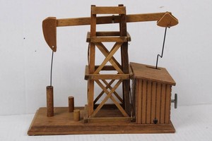 Wooden Mechanical Display Model With Hand Crank
