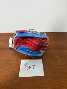 Easton Future Stars 11.5 Youth Glove  Red & Blue