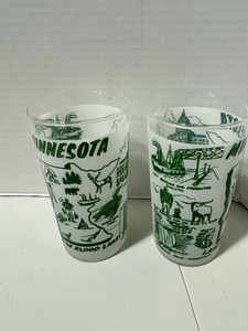 2 Federal Glass Minnesota State Frosted Souvenir Glasses